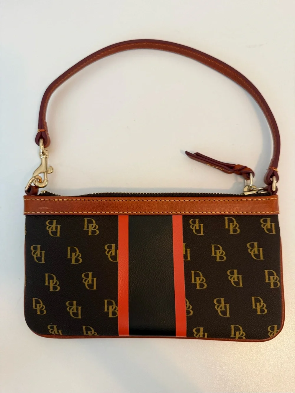 NWOT San Francisco Giants Dooney & Bourke Women's Stadium Signature Wristlet